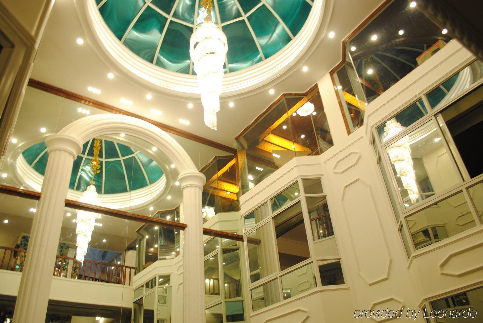R.J.Resorts Darjeeling  Interno foto