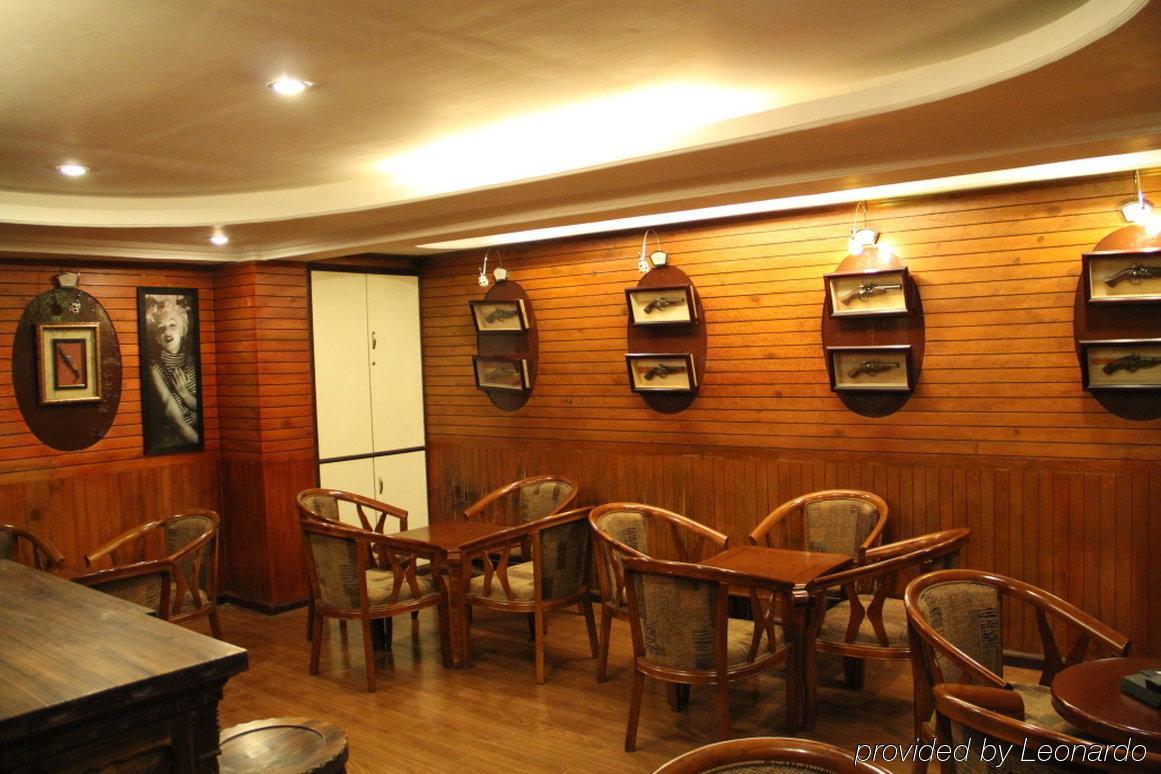 R.J.Resorts Darjeeling  Ristorante foto