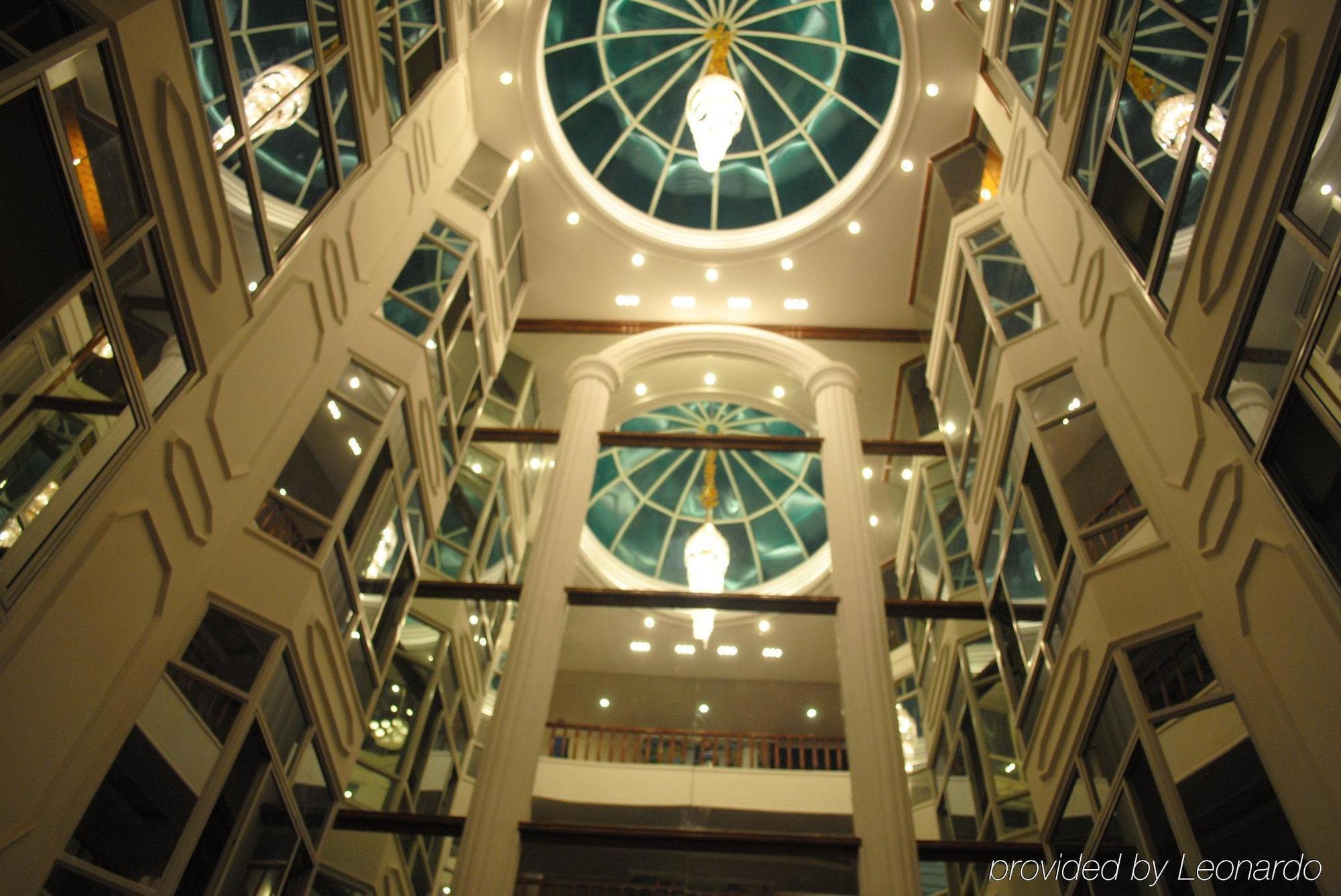 R.J.Resorts Darjeeling  Interno foto